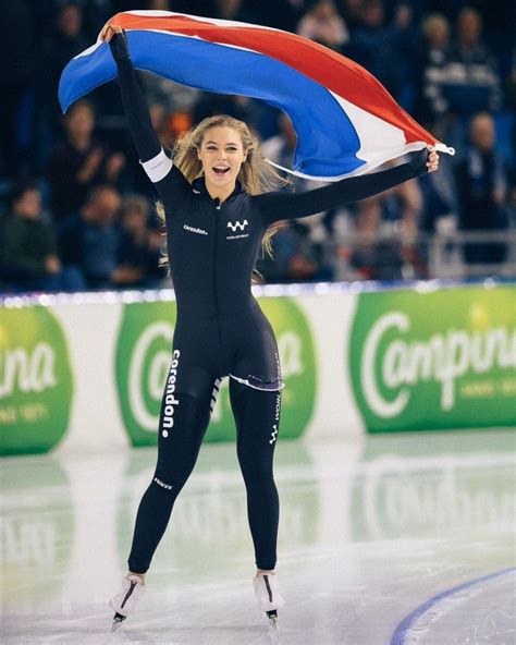 sexy ice skater|The sexiest Olympic athletes to watch for in Beijing 2022 .